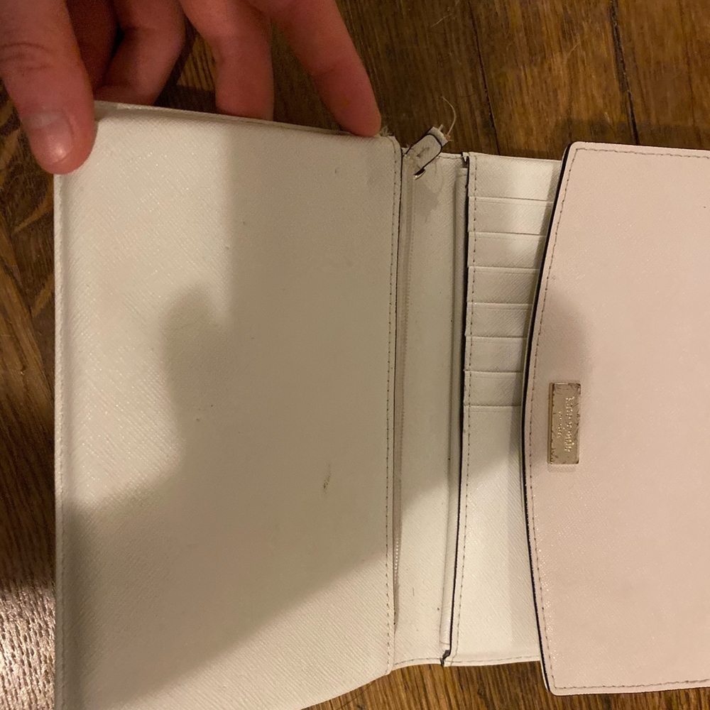 Kate Spade Wallet - Picture 6 of 8